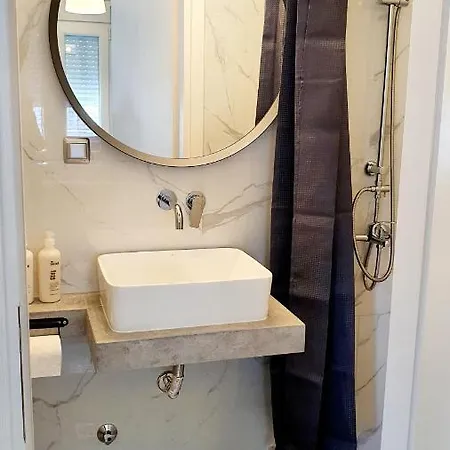 Seaside Luxury By Sarigianni