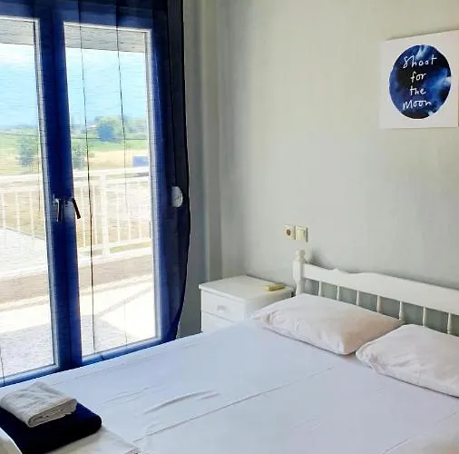 Seaside Luxury By Sarigianni Apartman *