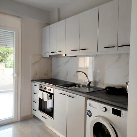 Seaside Luxury By Sarigianni Apartment *