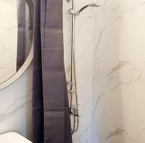 Seaside Luxury By Sarigianni