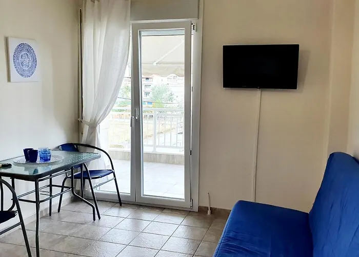 Seaside Luxury By Sarigianni